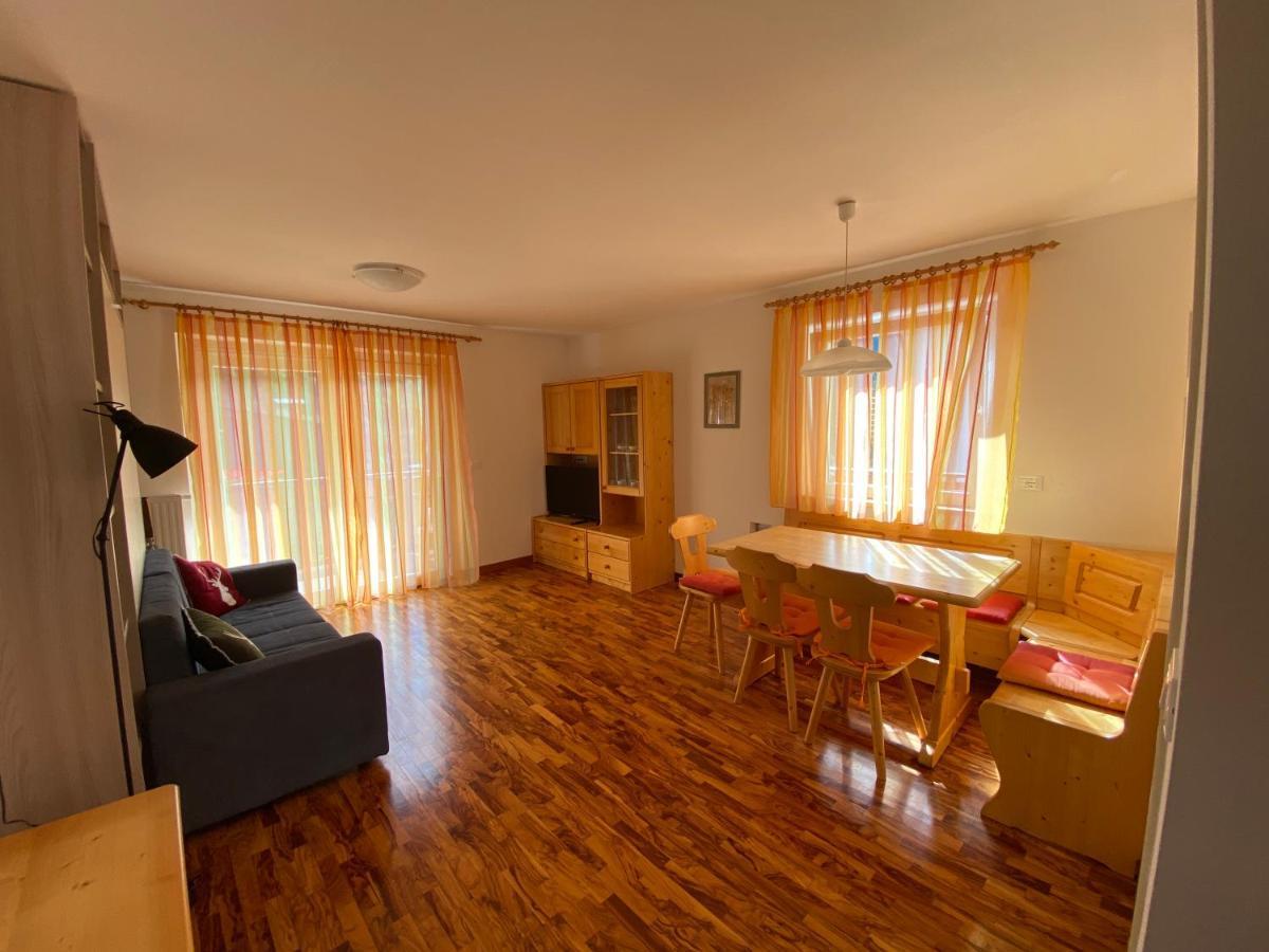 Amalia Apartment Santa Cristina Val Gardena Extérieur photo