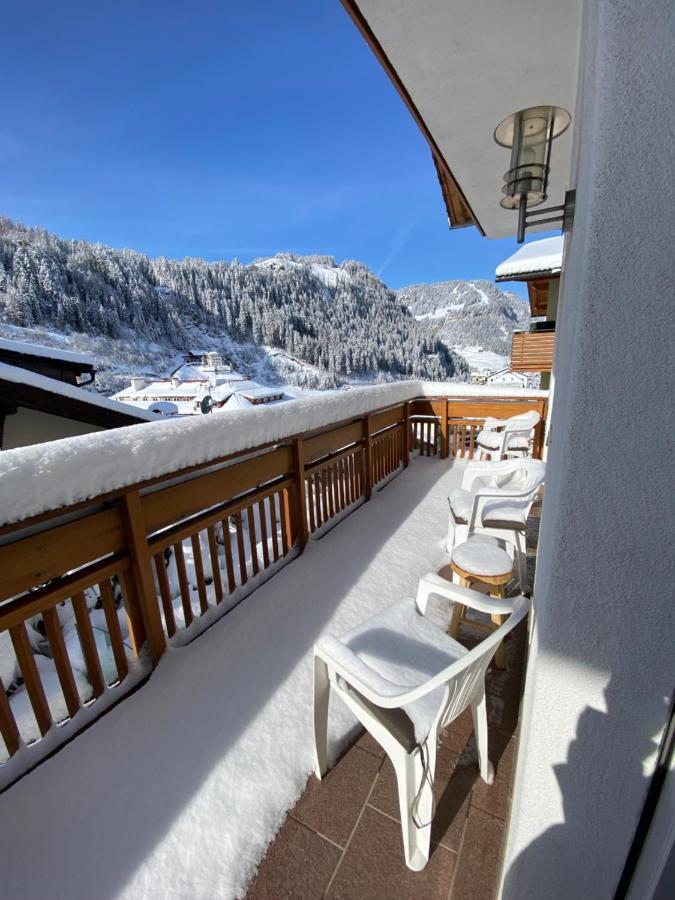 Amalia Apartment Santa Cristina Val Gardena Extérieur photo